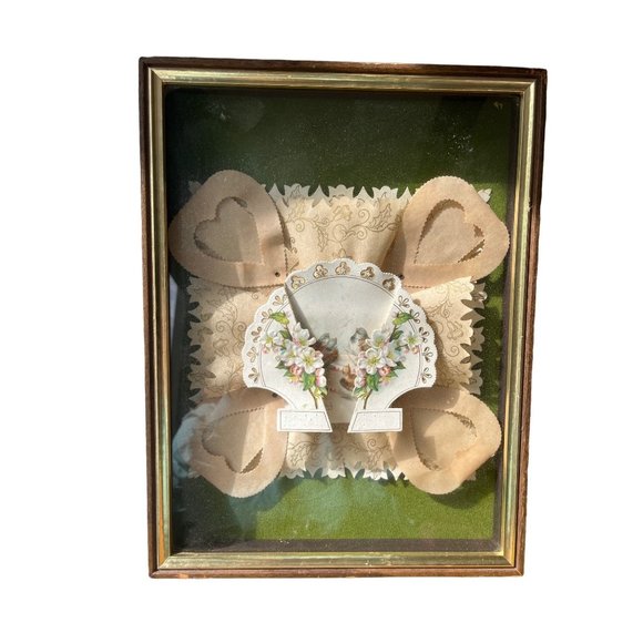 3D Framed Shadow Box Greeting Card Art Vintage Birds Hearts Flowers Shabby chic - Picture 1 of 2